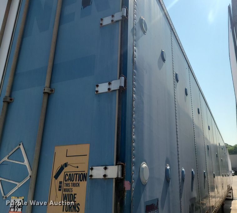 image for item MO9888 2000 Wabash  dry van trailer