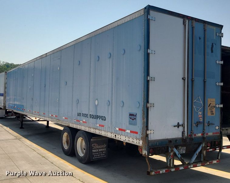 image for item MO9888 2000 Wabash  dry van trailer