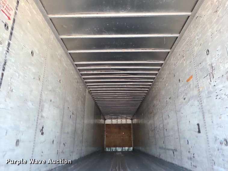 image for item MO9888 2000 Wabash  dry van trailer