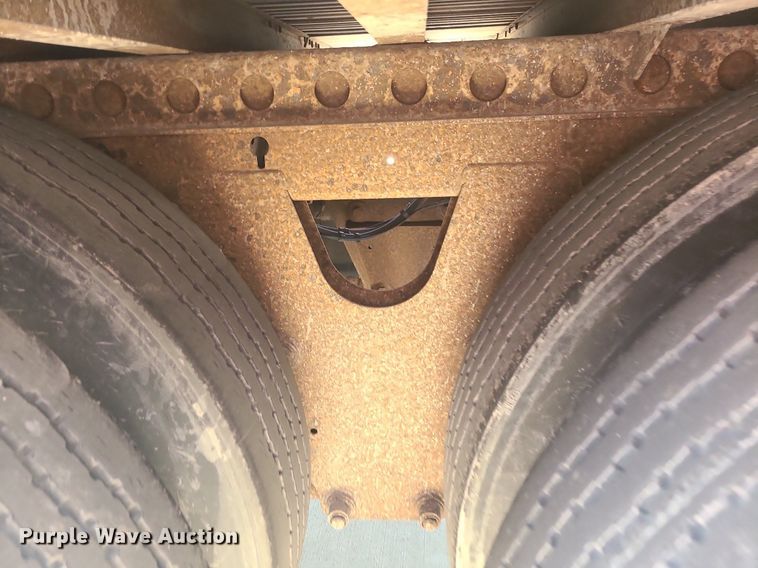 image for item MO9888 2000 Wabash  dry van trailer