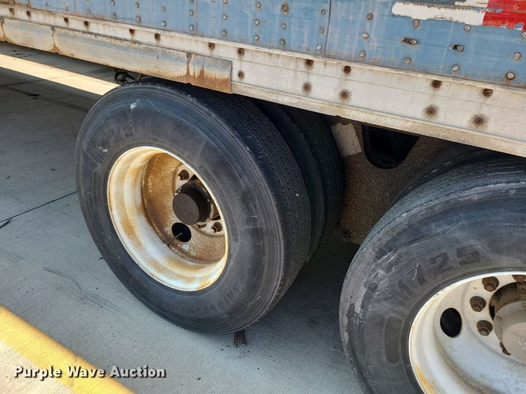 image for item MO9888 2000 Wabash  dry van trailer