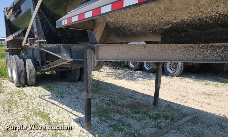 image for item MO9901 2016 CTS end dump trailer