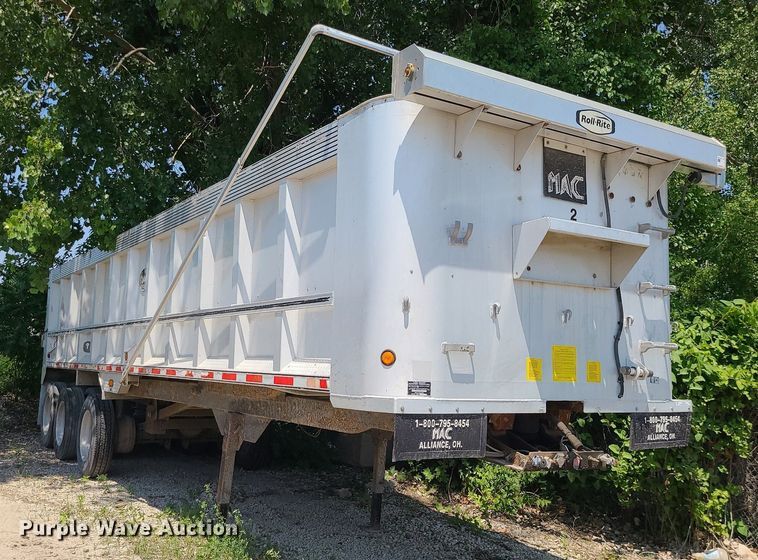 image for item MO9902 2001 MAC  end dump trailer