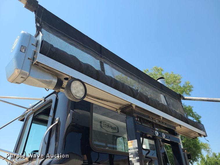 image for item MO9918 1988 Mack Superliner RW700  roll-off container truck