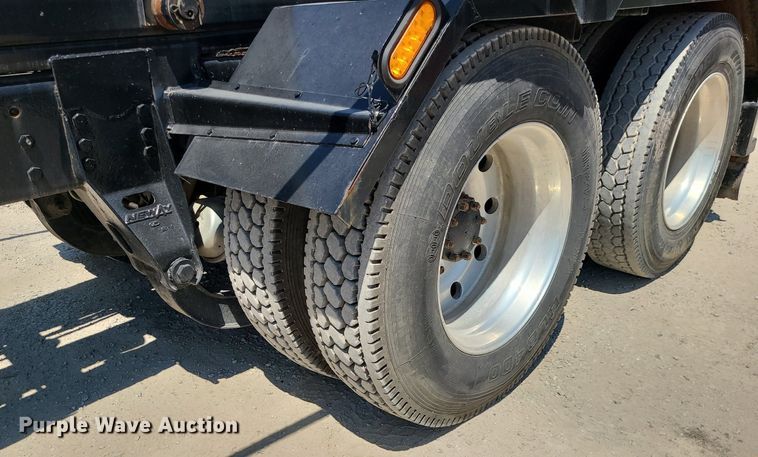 image for item MO9918 1988 Mack Superliner RW700  roll-off container truck