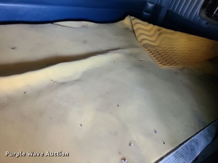 image for item MO9919 2007 Kenworth T800  semi truck