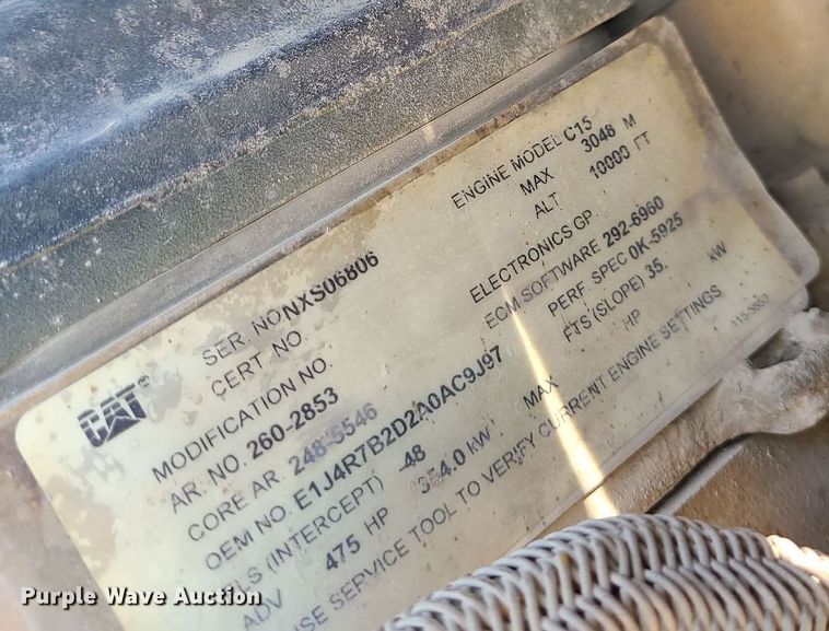 image for item MO9919 2007 Kenworth T800  semi truck