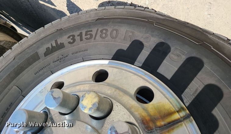 image for item MO9919 2007 Kenworth T800  semi truck