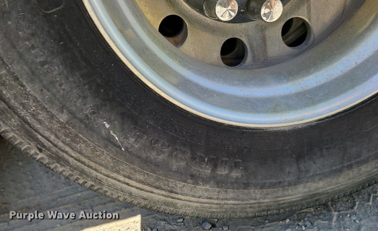 image for item MO9919 2007 Kenworth T800  semi truck