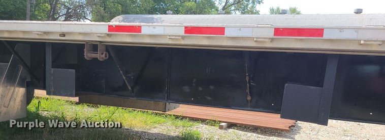 image for item MO9927 2019 Transcraft 554C  flatbed trailer