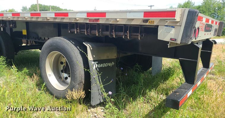 image for item MO9927 2019 Transcraft 554C  flatbed trailer