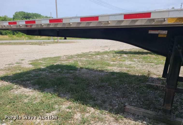 image for item MO9927 2019 Transcraft 554C  flatbed trailer