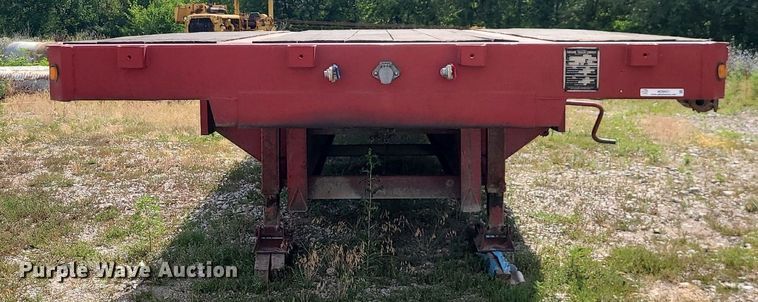 image for item MO9931 1990 Fontaine DFT-4-8048A  drop deck trailer
