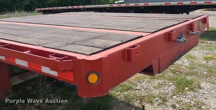 image for item MO9931 1990 Fontaine DFT-4-8048A  drop deck trailer