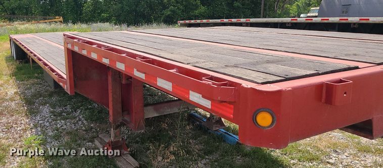 image for item MO9931 1990 Fontaine DFT-4-8048A  drop deck trailer