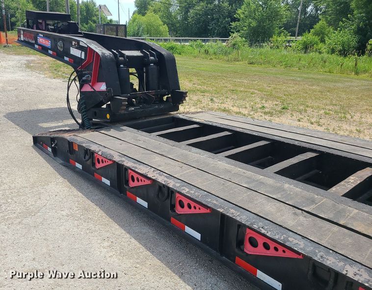 image for item MO9932 2005 Pitts  lowboy equipment trailer