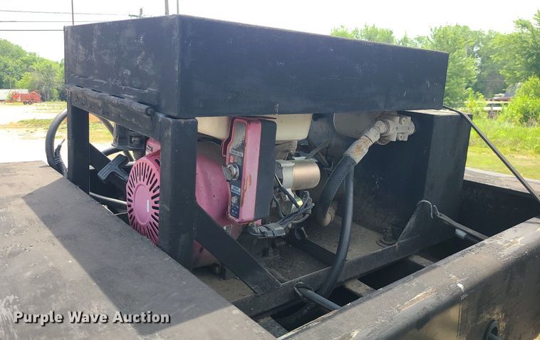 image for item MO9932 2005 Pitts  lowboy equipment trailer