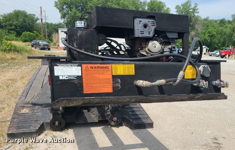 image for item MO9932 2005 Pitts  lowboy equipment trailer