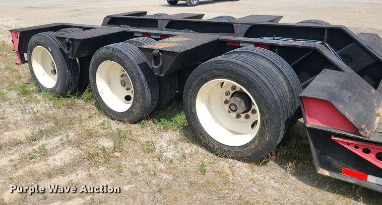 image for item MO9932 2005 Pitts  lowboy equipment trailer