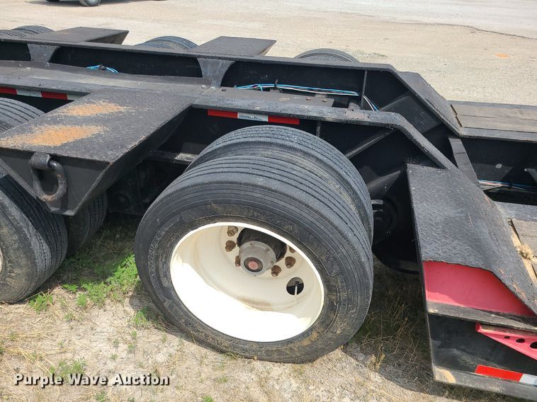 image for item MO9932 2005 Pitts  lowboy equipment trailer