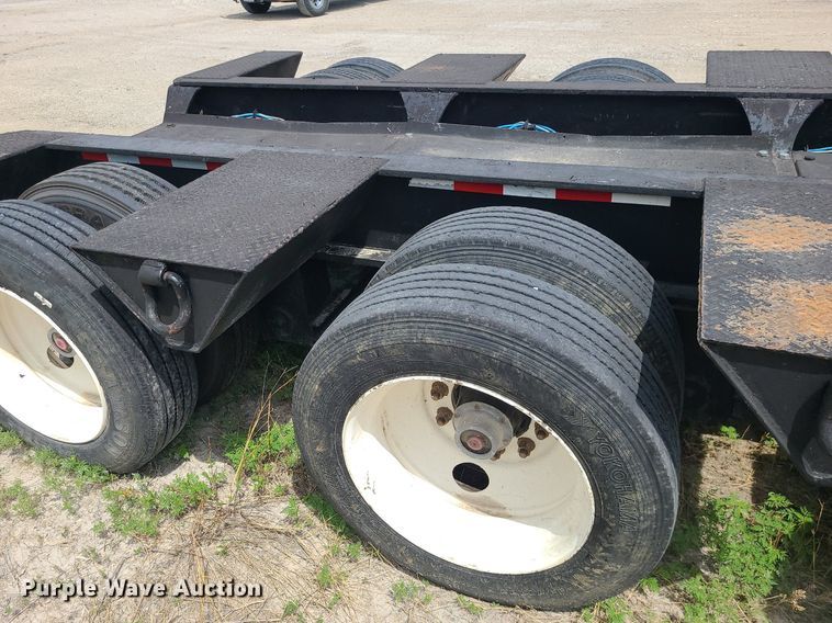 image for item MO9932 2005 Pitts  lowboy equipment trailer