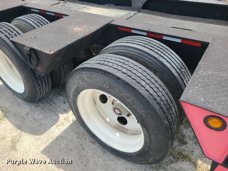 image for item MO9932 2005 Pitts  lowboy equipment trailer