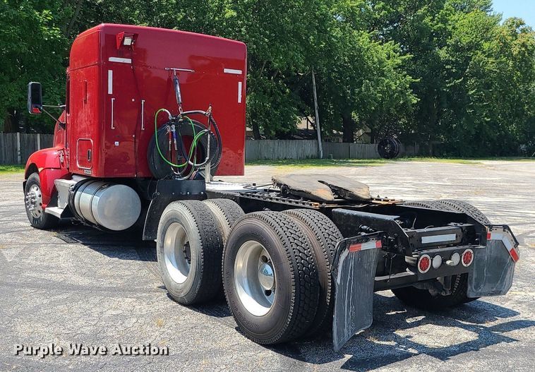 image for item MO9961 2013 Kenworth T660  semi truck