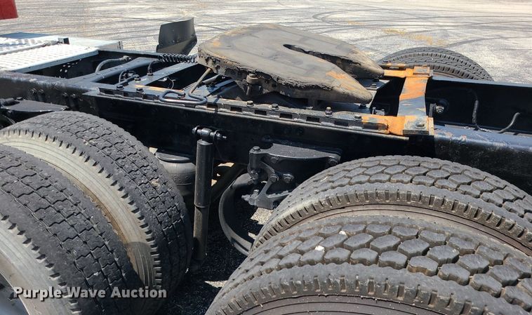 image for item MO9961 2013 Kenworth T660  semi truck