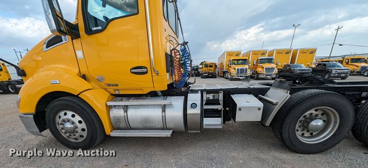 image for item MY9440 2020 Kenworth T680  semi truck