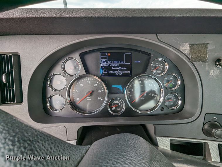 image for item MY9440 2020 Kenworth T680  semi truck