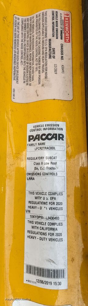 image for item MY9440 2020 Kenworth T680  semi truck