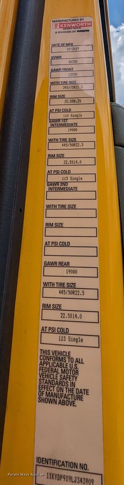 image for item MY9441 2020 Kenworth T680  semi truck