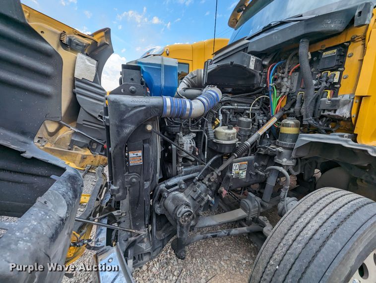 image for item MY9442 2019 Kenworth T680  semi truck