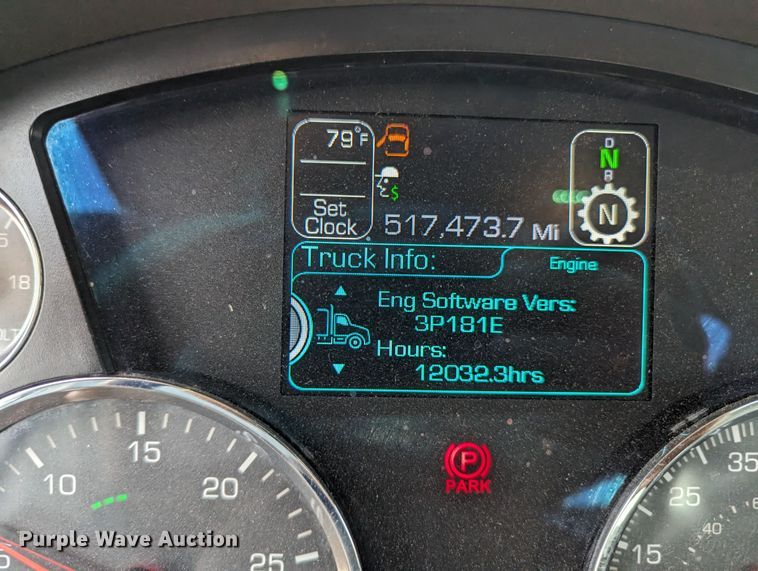 image for item MY9444 2019 Kenworth T680  semi truck