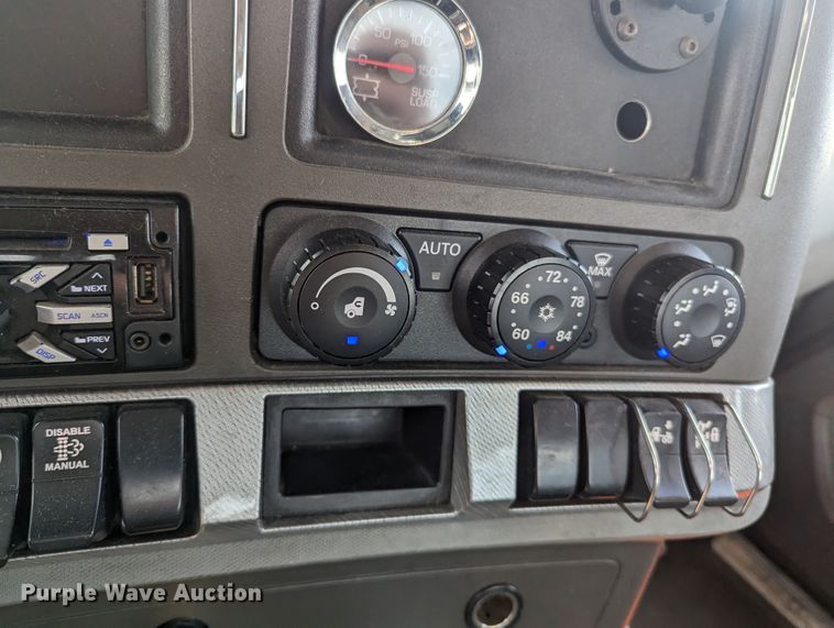 image for item MY9444 2019 Kenworth T680  semi truck