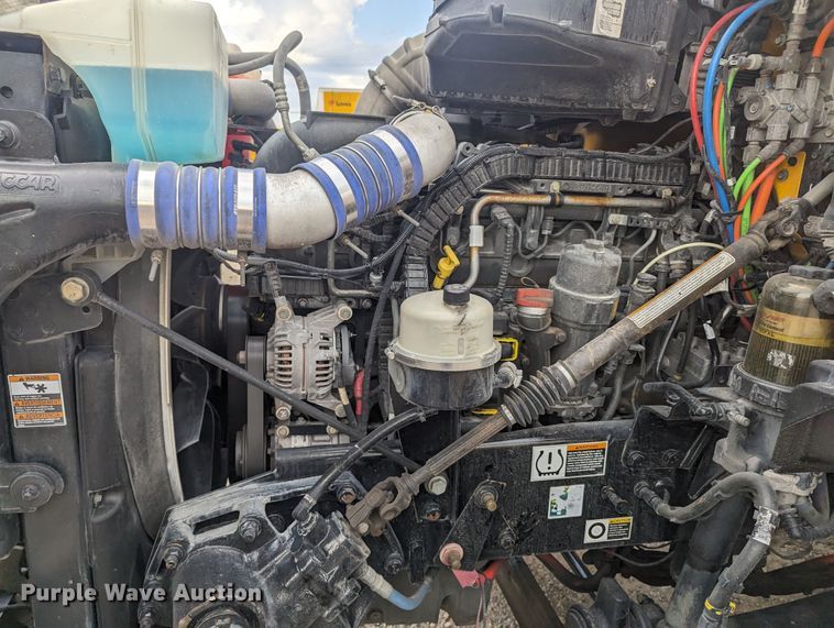 image for item MY9444 2019 Kenworth T680  semi truck