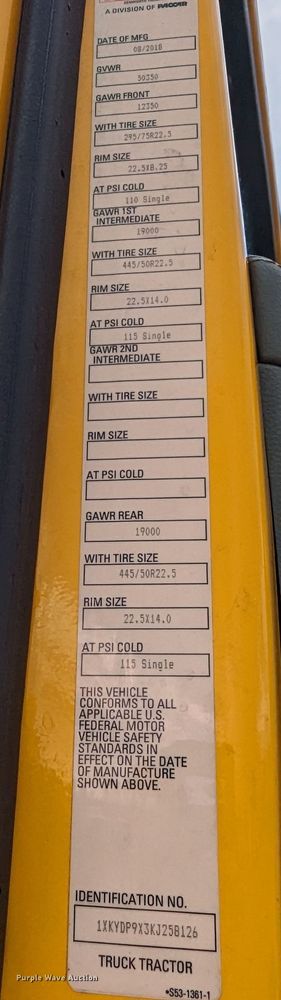 image for item MY9444 2019 Kenworth T680  semi truck