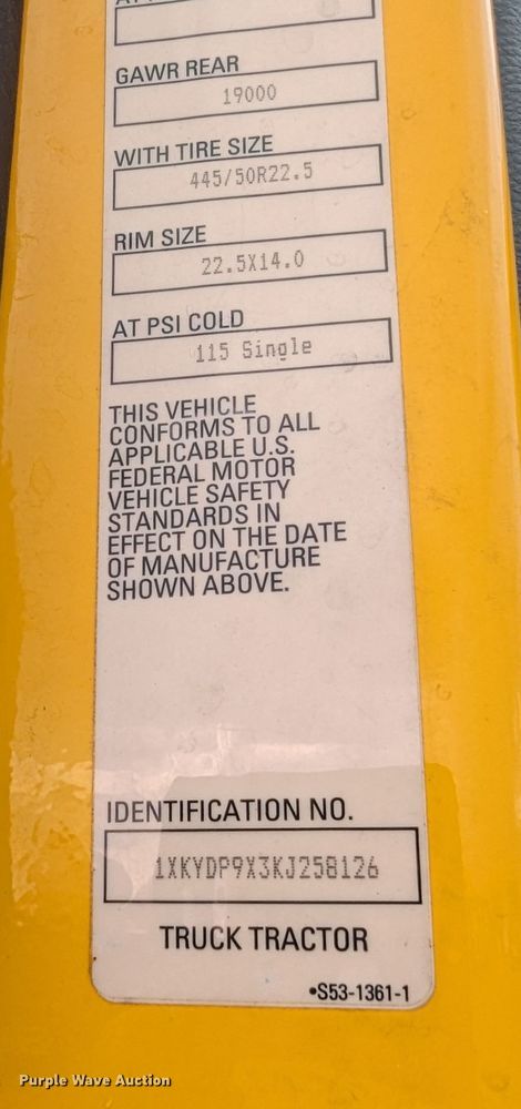 image for item MY9444 2019 Kenworth T680  semi truck