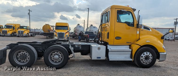 image for item MY9445 2020 Kenworth T680  semi truck