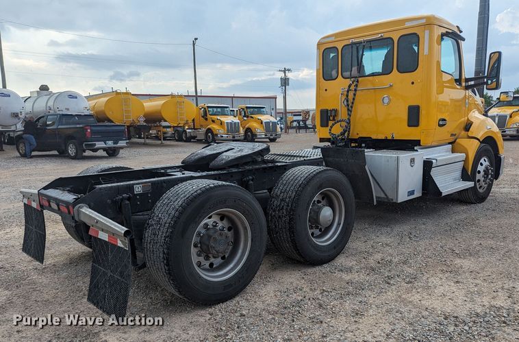 image for item MY9445 2020 Kenworth T680  semi truck