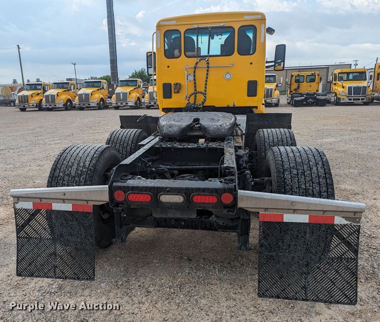 image for item MY9445 2020 Kenworth T680  semi truck