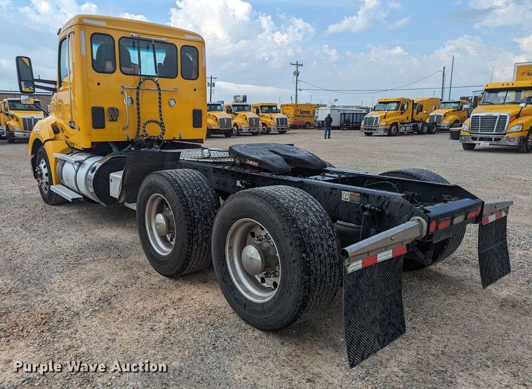 image for item MY9445 2020 Kenworth T680  semi truck