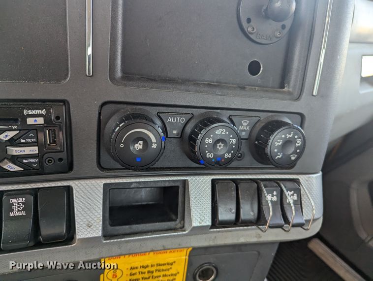 image for item MY9445 2020 Kenworth T680  semi truck