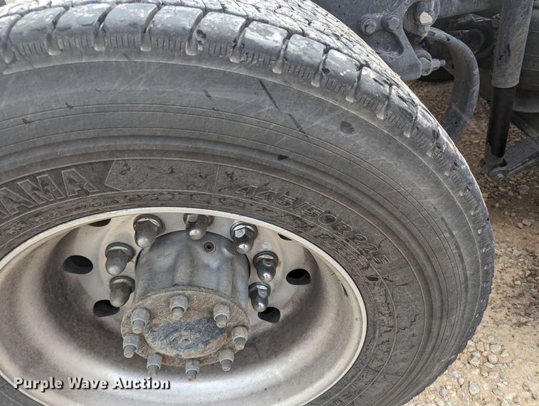 image for item MY9445 2020 Kenworth T680  semi truck