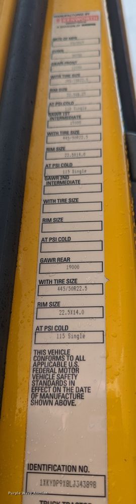 image for item MY9445 2020 Kenworth T680  semi truck