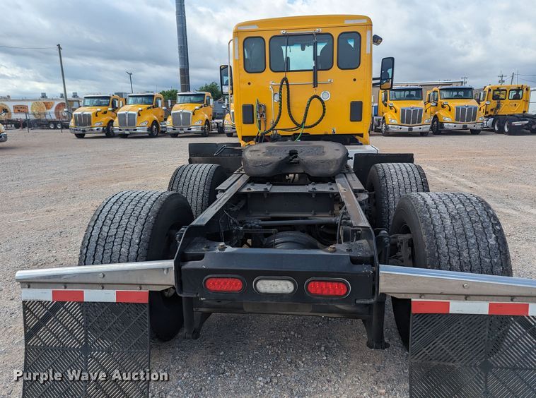 image for item MY9448 2020 Kenworth T680  semi truck