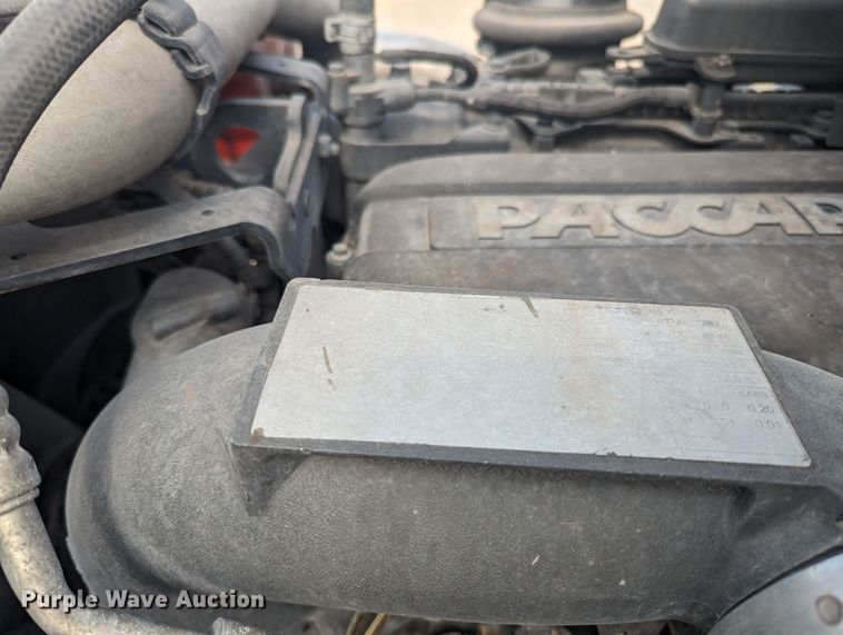 image for item MY9448 2020 Kenworth T680  semi truck