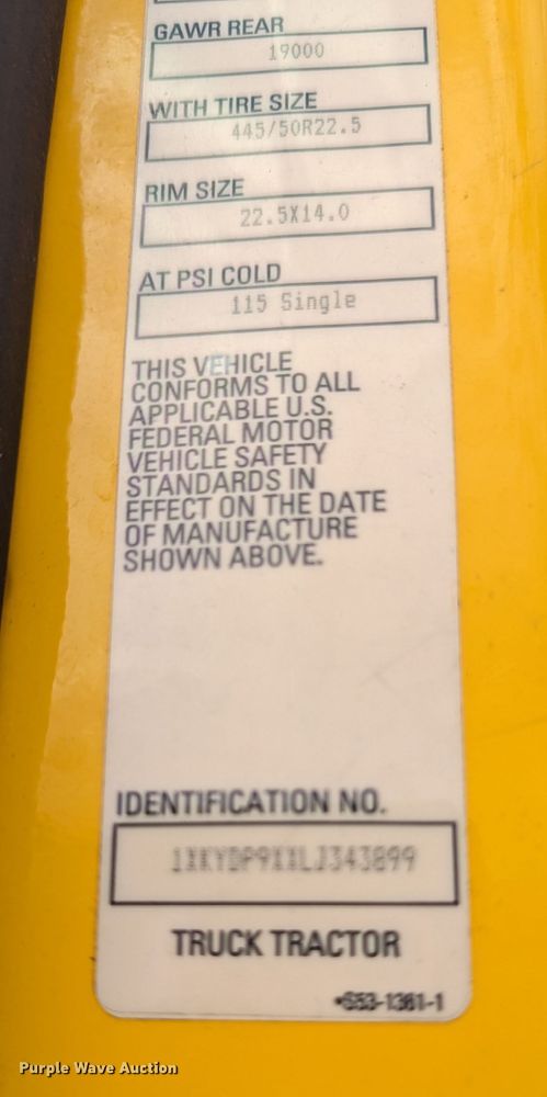 image for item MY9448 2020 Kenworth T680  semi truck