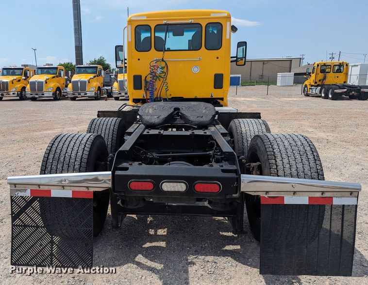 image for item MY9454 2019 Kenworth T680  semi truck