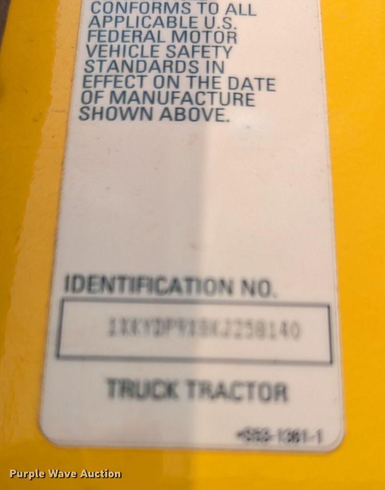 image for item MY9456 2019 Kenworth T680  semi truck